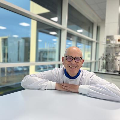 John Crowley - プロセスサイエンス担当バイスプレジデント