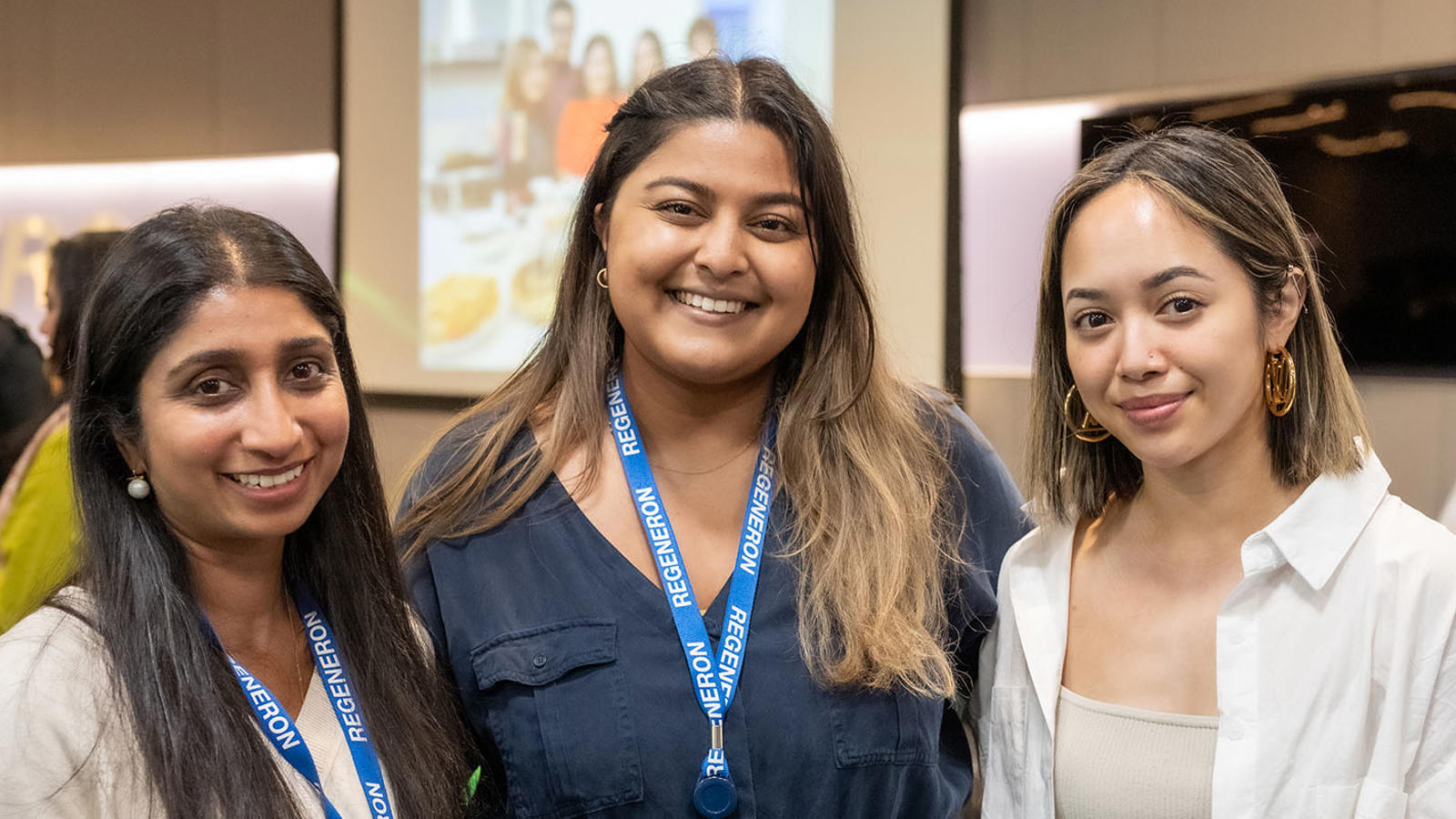 Les employés de Regeneron souriants